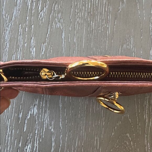 Via Spiga Chic Brown Leather Clutch Wristlet Gold-Tone Accents Zipper Closure - Picture 8 of 10